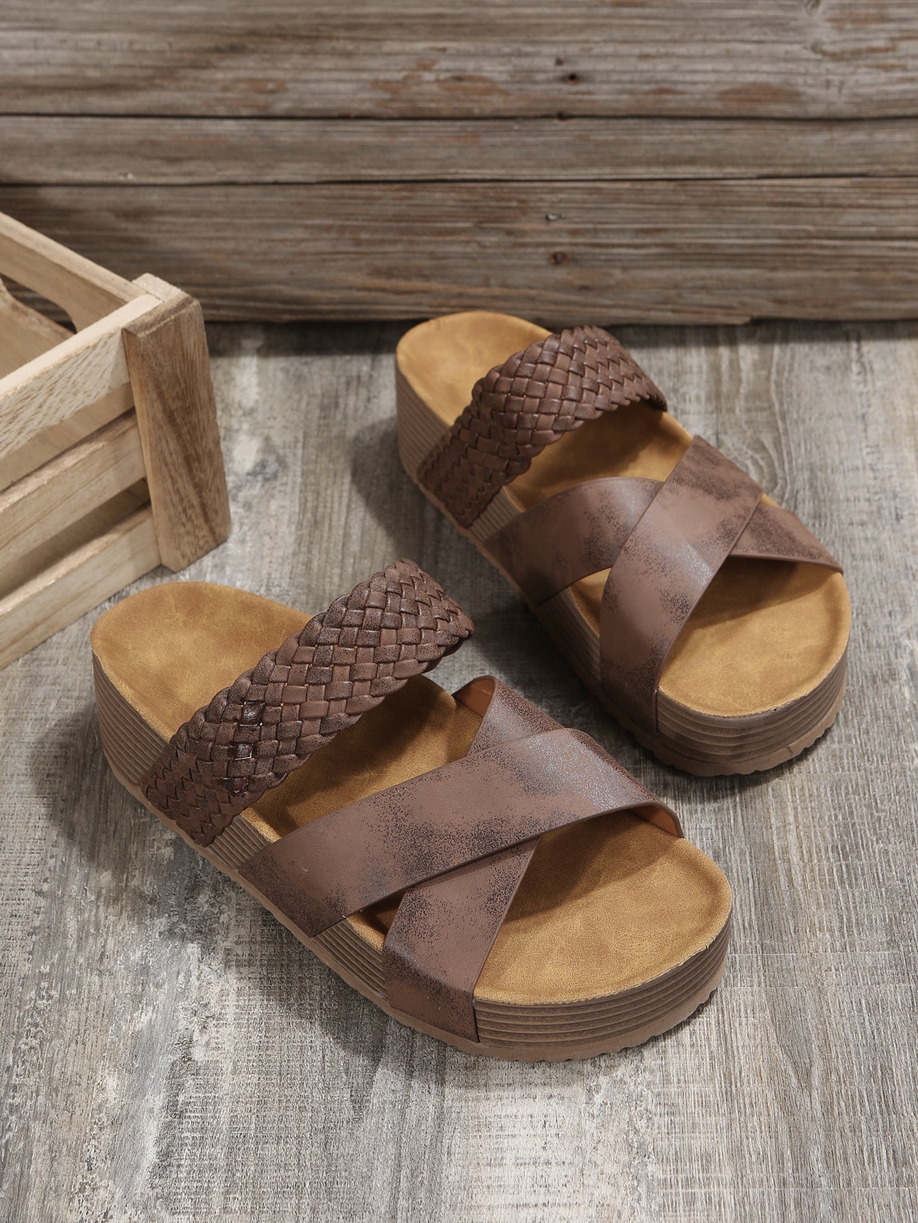 RTS: The Cross Over Slip on Sandal